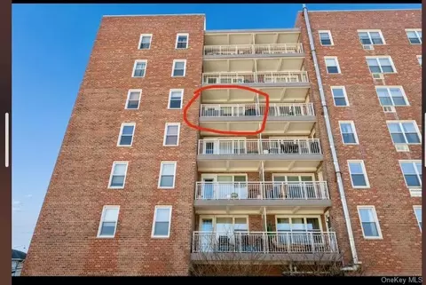 855 E Broadway #4G, Long Beach, NY 11561