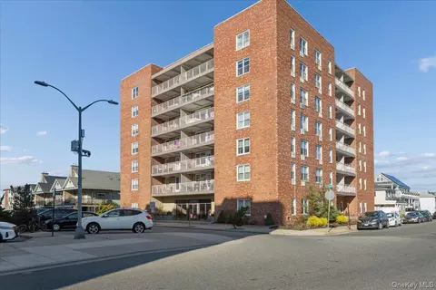 855 E Broadway #4G, Long Beach, NY 11561