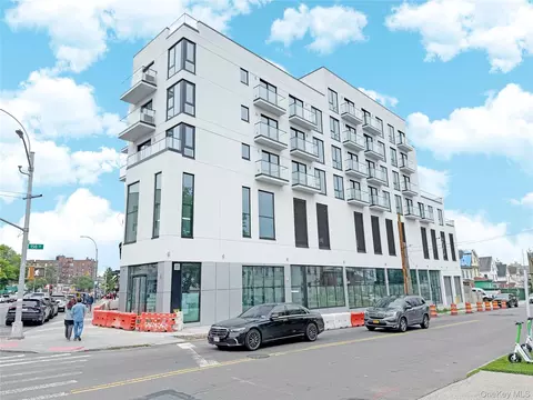 15002 Northern Blvd #4B, Flushing, NY 11354