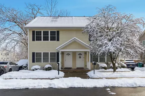 60 Wenliss Ter, Wappinger, NY 12590