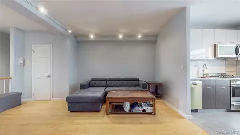 99-05 63rd Dr #11R, Rego Park, NY 11374
