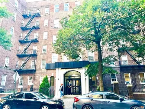 88-11 Elmhurst #D 2, New York, NY 11373