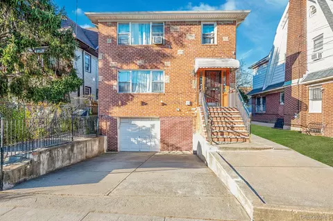 15007 85th Dr, Jamaica, NY 11432
