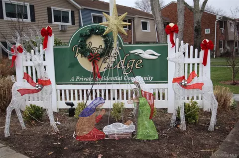 40 W 4th St #149, Patchogue, NY 11772