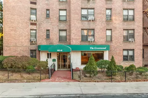140-10 84th Dr #1B, New York, NY 11435