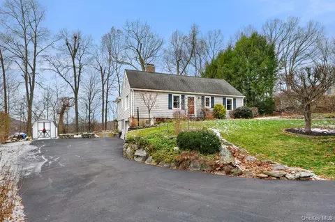 53 Hillcrest Ave, Southeast, NY 10509