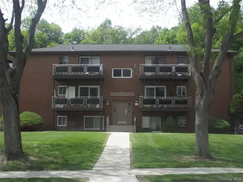 26 Tanager Rd #2603, Kiryas Joel, NY 10950