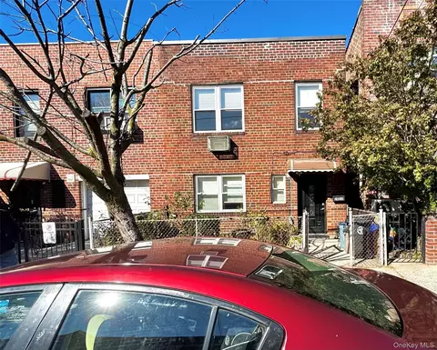 2840 48th St, New York, NY 11103
