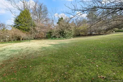 Palisade Avenue, New York, NY 10471