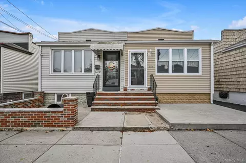 6439 58th Rd, New York, NY 11378