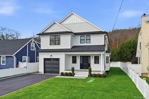 5 Ketcham Pl, Melville, NY 11747