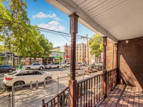 277 E 169th St, New York, NY 10456 photo 4