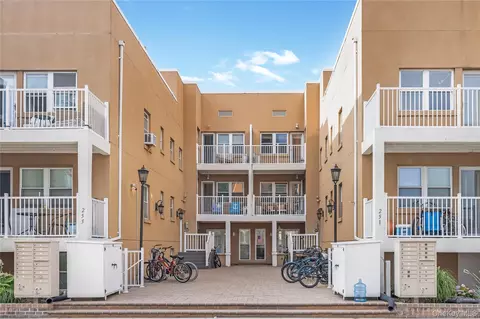251 W Broadway #306, Long Beach, NY 11561
