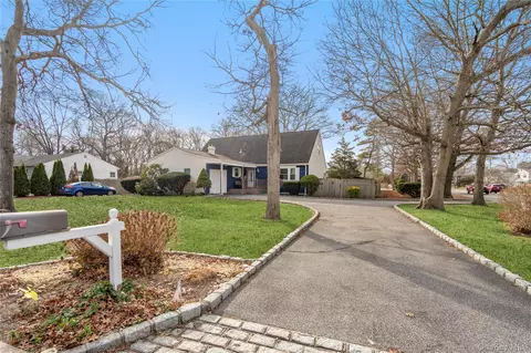 151 Allwood Ave, Central Islip, NY 11722