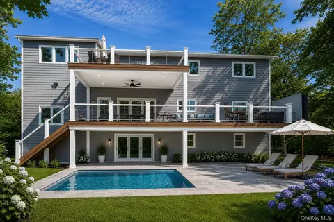 2280 Deep Hole Dr, Mattituck, NY 11952