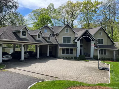 38 Lincoln Ave, Rye Brook, NY 10573