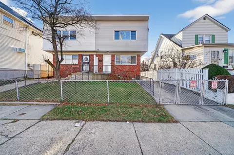 725 Logan Ave, New York, NY 10465