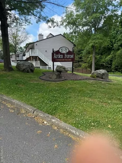 39 Berwynn Rd #3B, Monroe, NY 10950