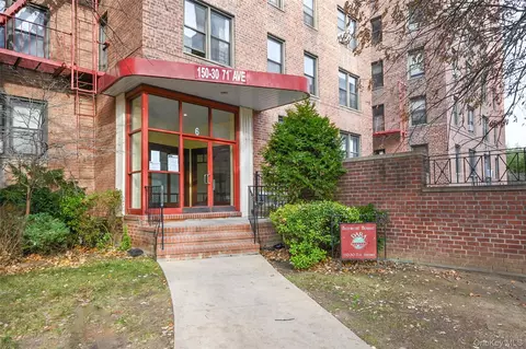 150-30 71st Ave #2F, New York, NY 11367