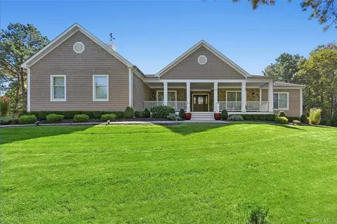 50 Corbett Dr, East Quogue, NY 11942