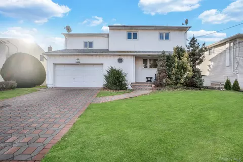 3486 Howard Blvd, Baldwin, NY 11510