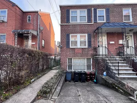 2522 Seymour Ave, New York, NY 10469