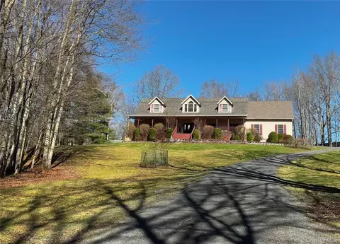 2950 New Prospect Rd, Shawangunk, NY 12566