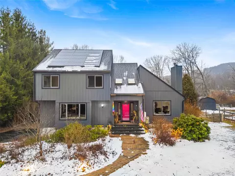 215 Route 164, Patterson, NY 12563