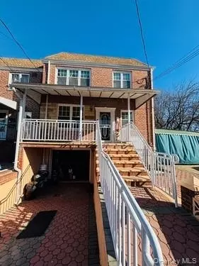 6227 69th Ln, New York, NY 11379