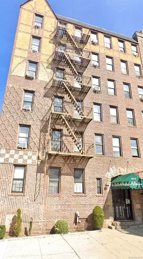 155-17 Sanford Ave #6D, New York, NY 11355