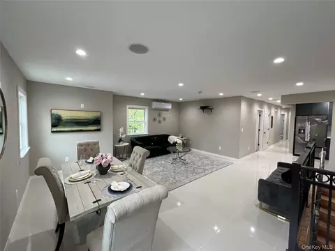 17303 137th Ave, Jamaica, NY 11434