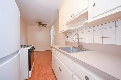 33-26 92 St #4X, Jackson Heights, NY 11372