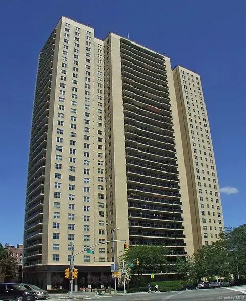 110-11 Queens Blvd #23E, New York, NY 11375