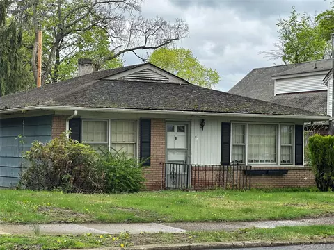 4 City Ter N, Newburgh, NY 12550