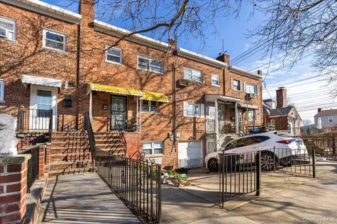 238 Throggs Neck Blvd # A, New York, NY 10465