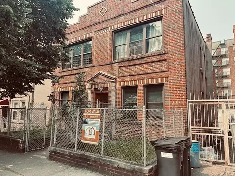 1429 Leland Ave, New York, NY 10460