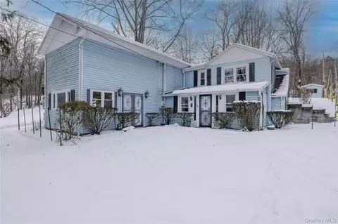 89 Cottekill Rd, Rosendale, NY 12472