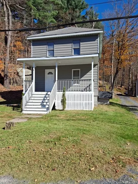 31 Cold Spring Rd, Thompson, NY 12701