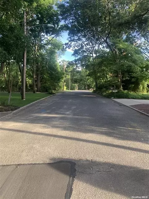 Roosevelt Boulevard, Islip, NY 11788 photo 3