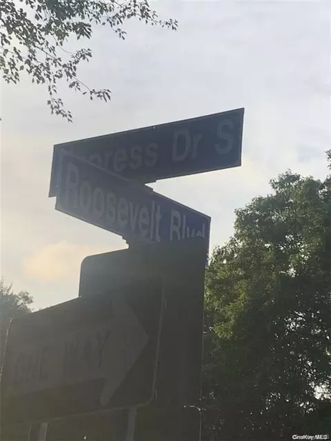 Roosevelt Boulevard, Islip, NY 11788 photo 2