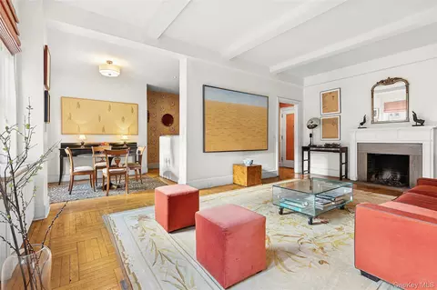 67 Park Ave #6C, New York, NY 10016