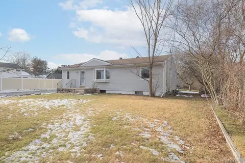 19 James Rd, Monroe, NY 10950