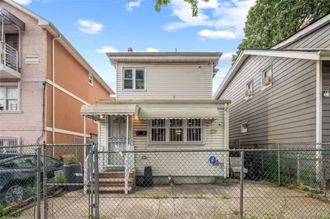 1805 Lacombe Ave, New York, NY 10473