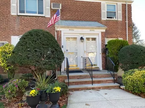 261-53 Langston #E-1ST, Glen Oaks, NY 11004