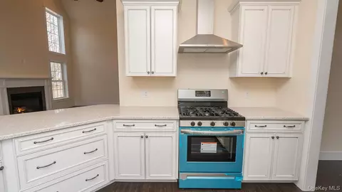 Kitchen - 43 Malloy Rd, Shawangunk, NY 12589 photo 3 of 3