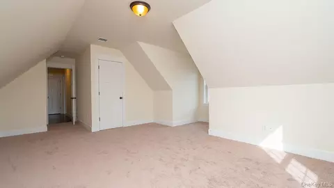 Bedroom - 43 Malloy Rd, Shawangunk, NY 12589 photo 13 of 15