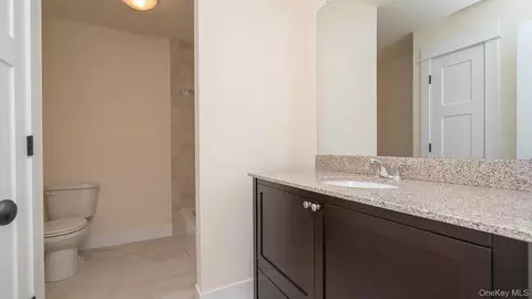 Entry Way - 43 Malloy Rd, Shawangunk, NY 12589 photo 6 of 6