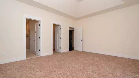 Bedroom - 43 Malloy Rd, Shawangunk, NY 12589 photo 2 of 15