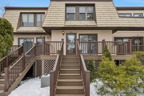 40 Heritage Dr # H, Clarkstown, NY 10956