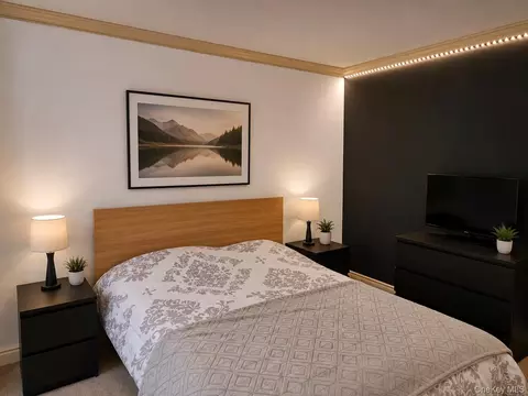 Bedroom - 23 Nottingham Cir #23, Peekskill, NY 10566 photo 4 of 5